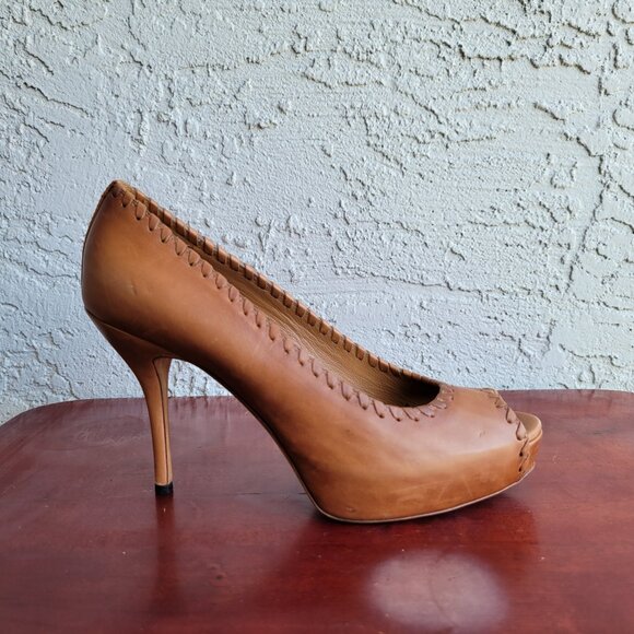 Gucci Brown Leather Whipstitch Peep-Toe Platform Pumps Size EU 37.5 (US 7-7.5) - Picture 3 of 13